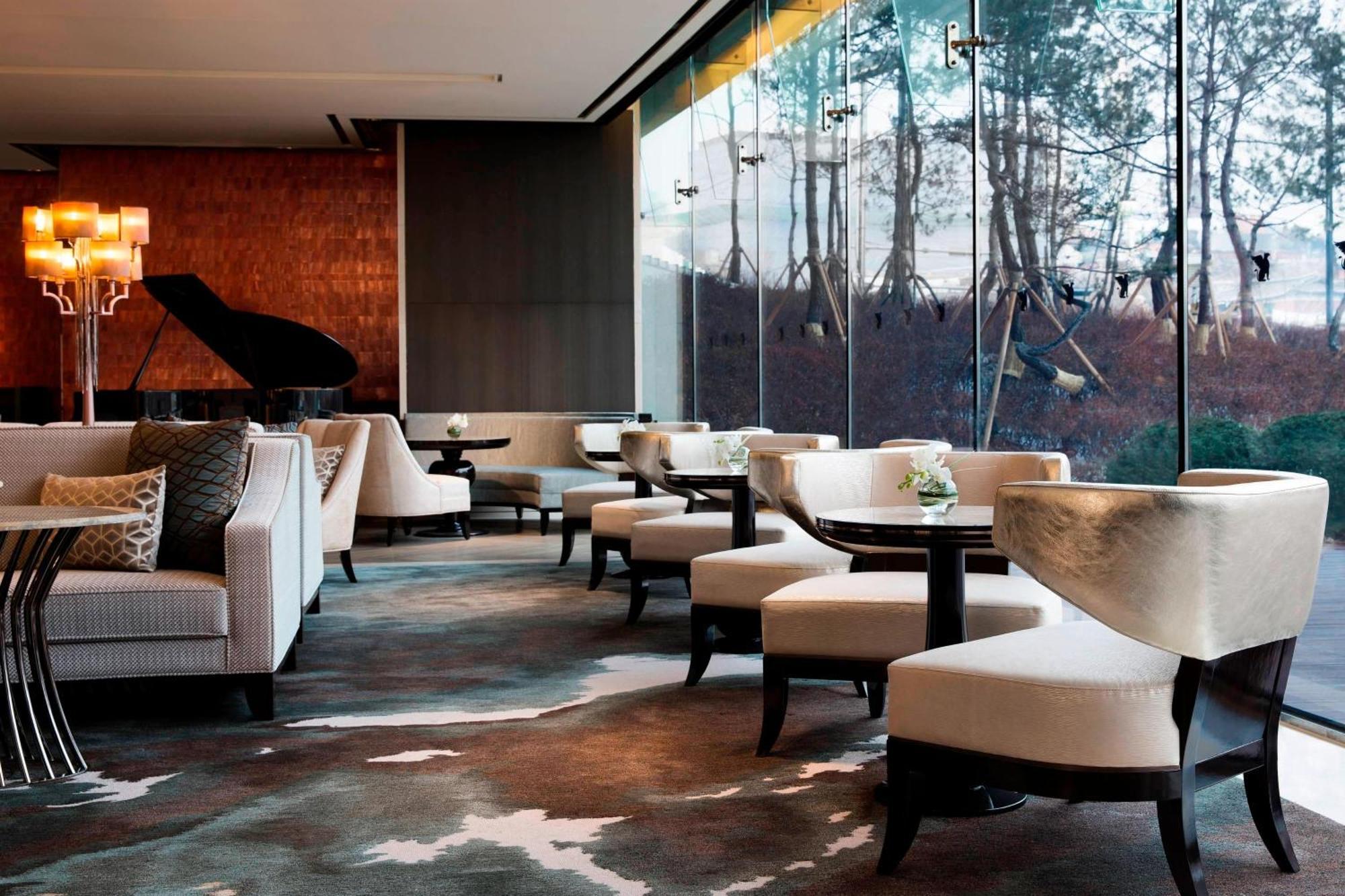 Отель Jw Marriott Dongdaemun Square Сеул Экстерьер фото
